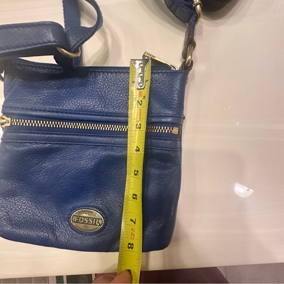 Fossil crossbody blue colour - Picture 12 of 16
